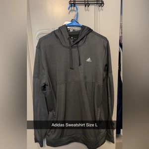 Adidas Sweatshirt